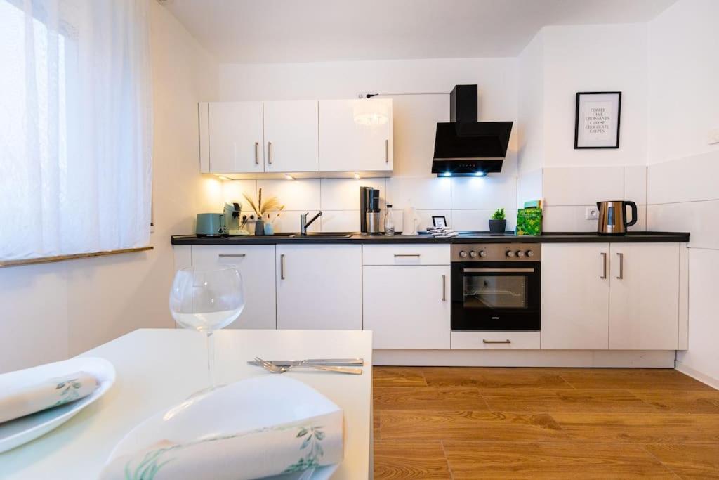 Charmante Wohnung In Koblenzer Innenstadt Koblencja Zewnętrze zdjęcie